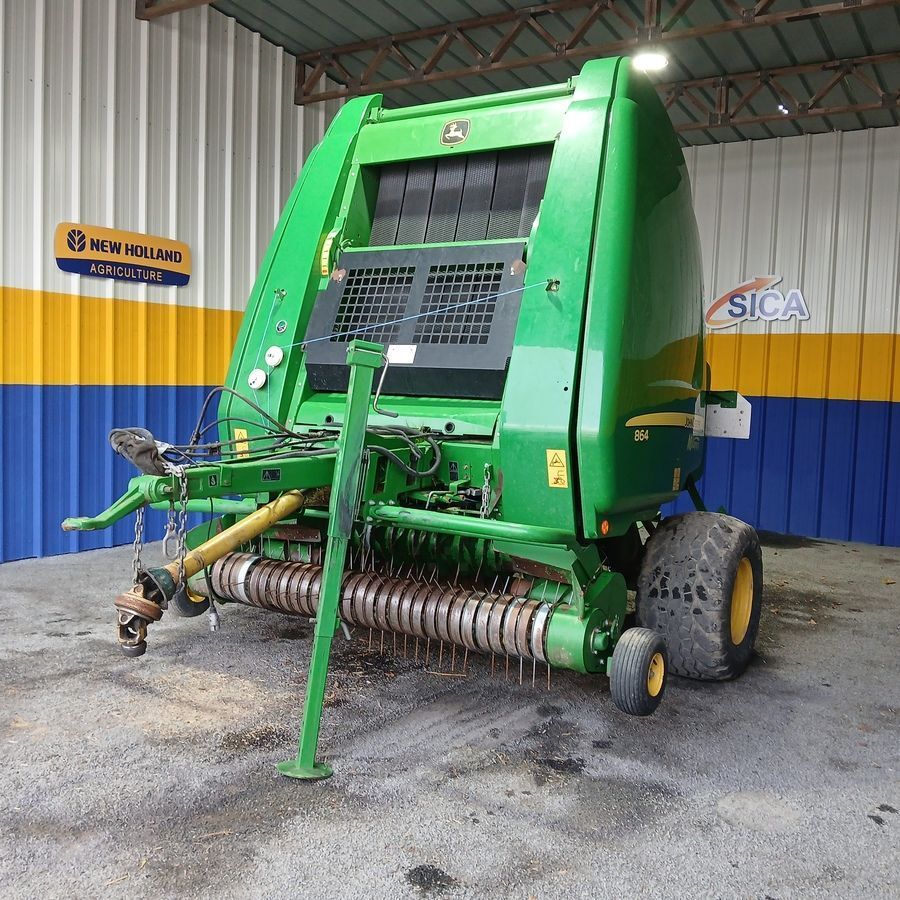 John Deere 864 Baler €13,000