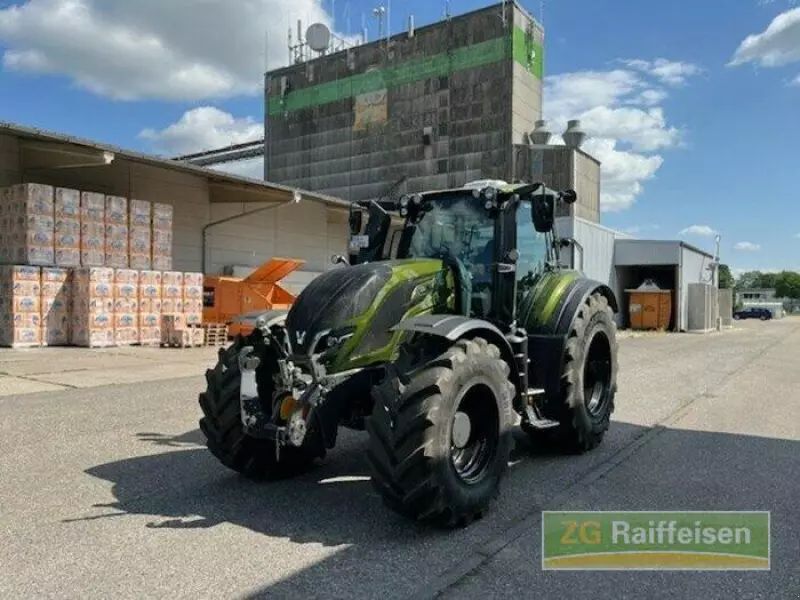 E-FARM: Valtra T235 Direct - Traktor - id TPXMRHV - 153.800 € - Baujahr: 2025 - Abgelesene Motorstunden: 47,Deutschland