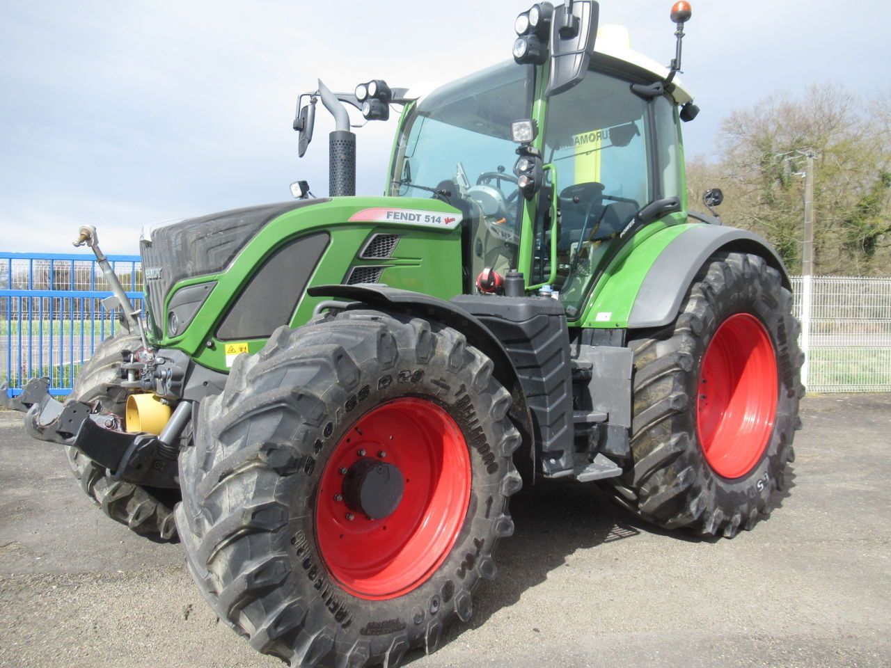 E-FARM: Fendt 514 Vario PowerPlus - Τρακτέρ - id J1HD1V8 - 91.500 € - Χρονία: 2021 - Μετρητής ωρών: 3.092,Ισχύς κινητήρα: 140,Γαλλία