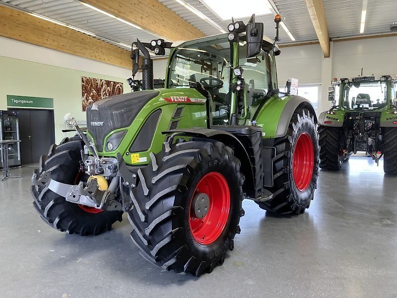 Fendt 722 Vario Power Plus Traktor 174 370 €