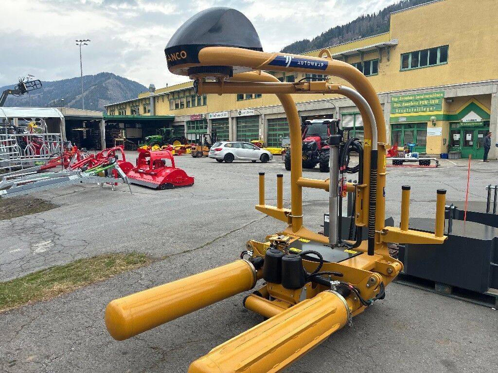 Tanco Autowrap s 100 autowrap Bale wrapper