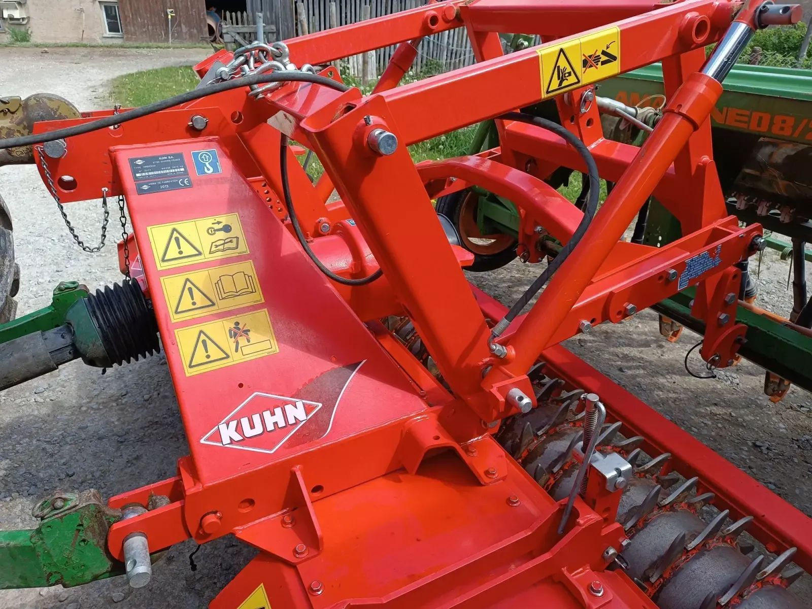 Kuhn hrb Drilling machine combination €10,200