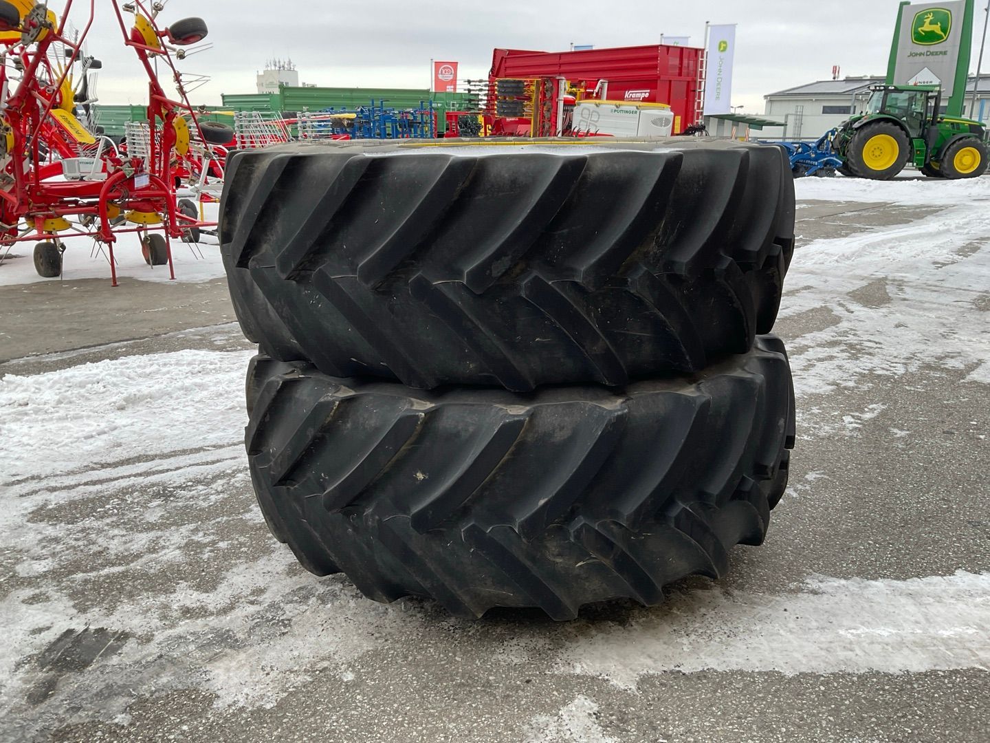 Mitas John Deere 650/75 R42 Wheel and track €5,250