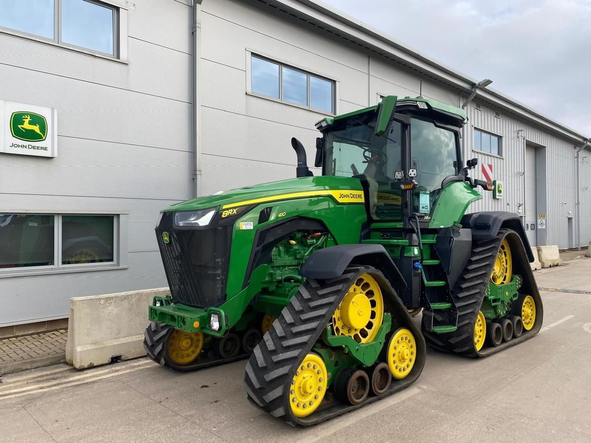 E-FARM: John Deere 8RX 410 - Traktor - id CIMQFGV - 264.341 € - Baujahr: 2021 - Abgelesene Motorstunden: 2.580,Motorleistung (PS): 410,Vereinigtes Königreich