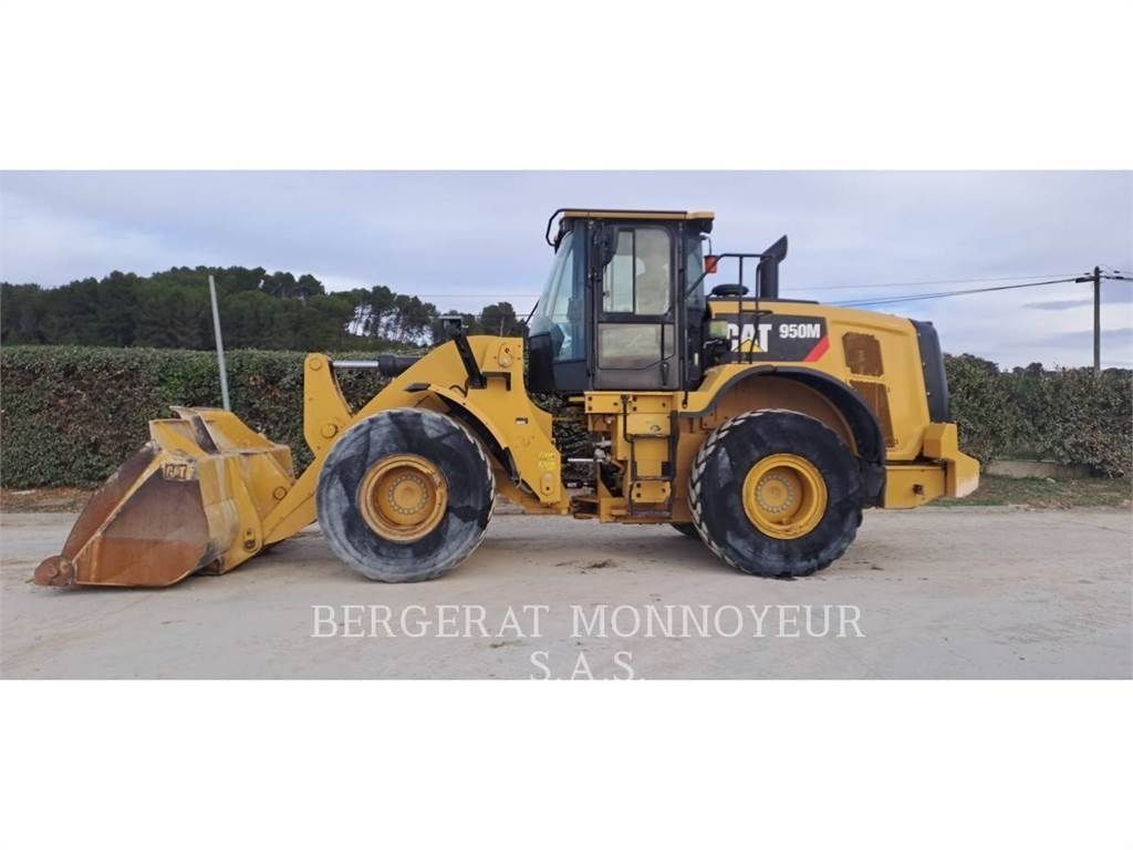 E-FARM: Caterpillar 950m - Cargador de ruedas - id BY7TMW8 - 150.000 € - Año: 2019 - Horas: 7143,Francia