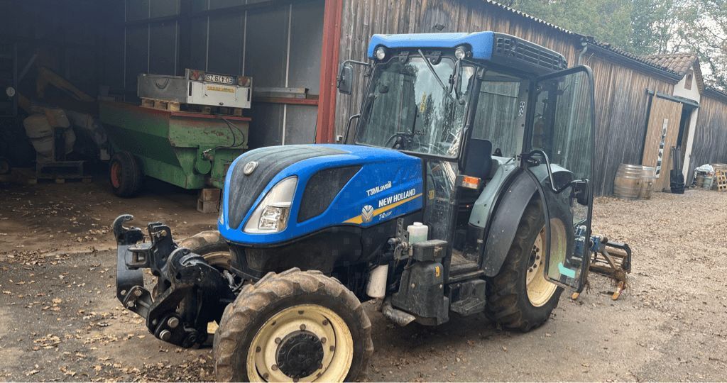 E-FARM: New Holland T4.100 F - Traktor - id SKJFMRQ - 35.000 € - Baujahr: 2018 - Abgelesene Motorstunden: 3.500,Motorleistung (PS): 100,Frankreich