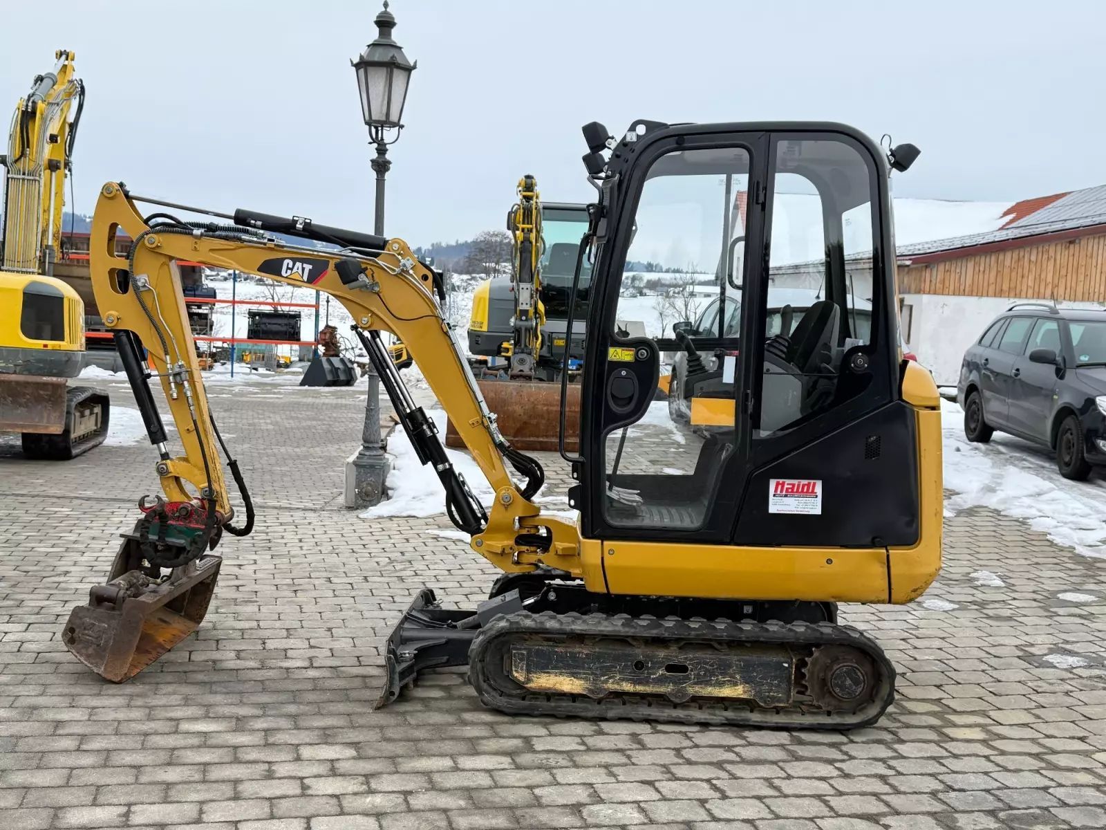 Caterpillar 301.7d Mini-pelle 16 900 €