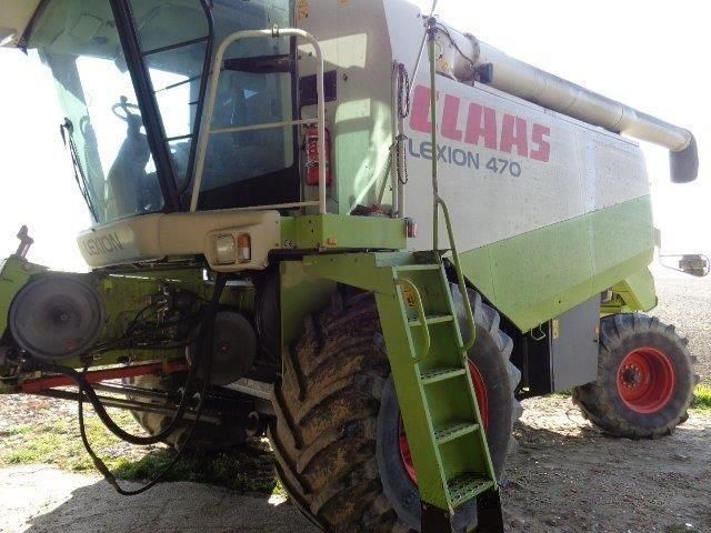 E-FARM: Claas Lexion 470 - Mähdrescher - id ZGRMKJI - 49.900 € - Baujahr: 2002 - Abgelesene Motorstunden: 6.500,Motorleistung (PS): 321,Italien