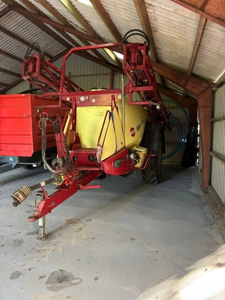 Hardi NAVIGATOR 4000 Sprayer €17,409