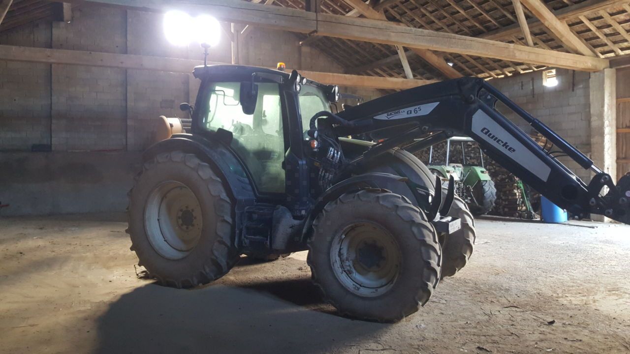 E-FARM: Valtra A134 - Tractor - id 9EWSG8B - Year of construction: 2019 - Engine hours: 3,100,Engine power (HP): 134,France