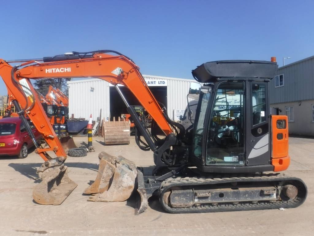 Hitachi zx 85 us b-6 Mini escavatore 48.260 €