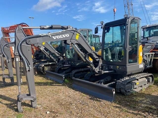 VOLVO ecr 35 d miete / rental (12002078) Minikoparka 39 900 €