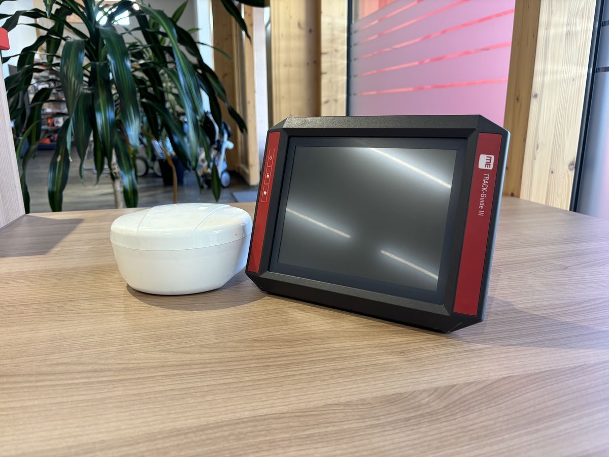 E-FARM: müller müller track-guide iii mit gps-empfänger ag-200 - Präzisionslandwirtschaft und GPS - id BPTUJLB - 3.600 € - Österreich