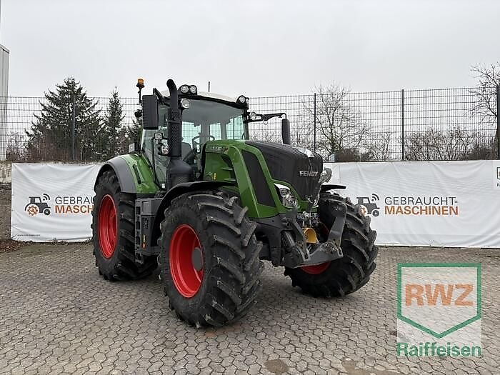 Fendt 828 Vario Profi Plus Trattore