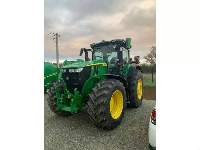 E-FARM: John Deere 7R 310 - Traktor - id MBKFMBU - Baujahr: 2023 - Abgelesene Motorstunden: 212,Motorleistung (PS): 310,Frankreich