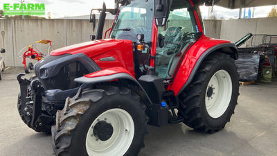 E-FARM: Lindner Lintrac 115 LS - Tractor - id FD9LYKC - €86,250 - Year of construction: 2023 - Engine hours: 10,Engine power (HP): 115,Austria