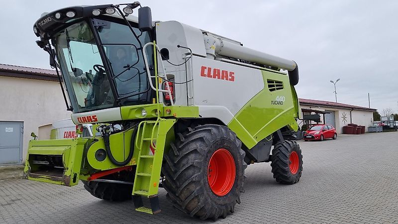 Claas Tucano 440 Combină de recoltat 153.692 EUR