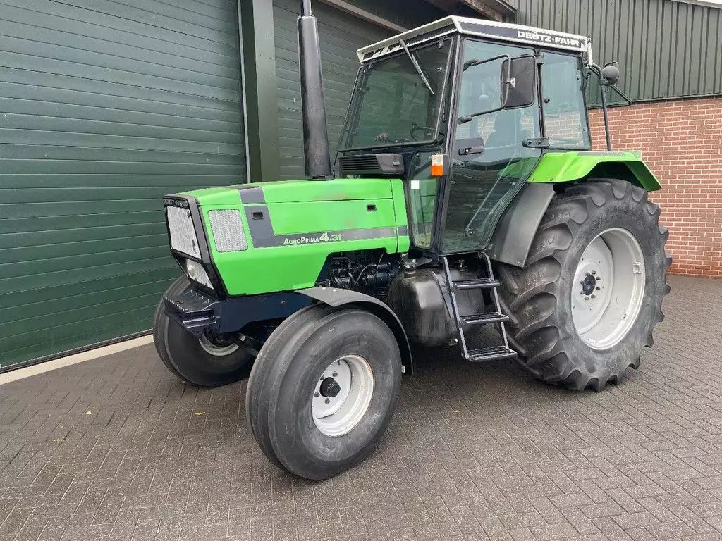 Deutz-Fahr AgroPrima 4.31 Traktor
