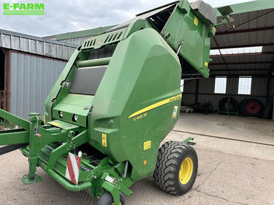 E-FARM: John Deere V461M - Ballenpresse - id T2Y3RKC - 26.700 € - Baujahr: 2019 - Ballenanzahl: 10.970,Frankreich