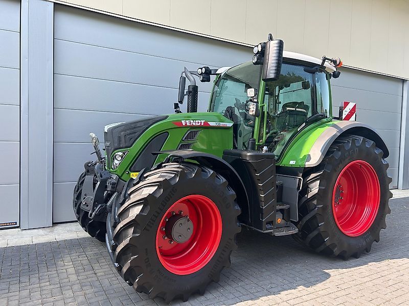 Fendt 720 Vario Profi Plus Tractor €139,500