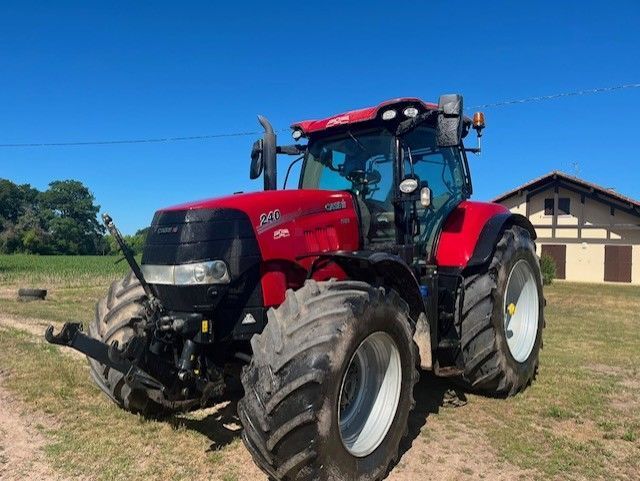 Case IH Puma 240 CVX Tractor €98,000