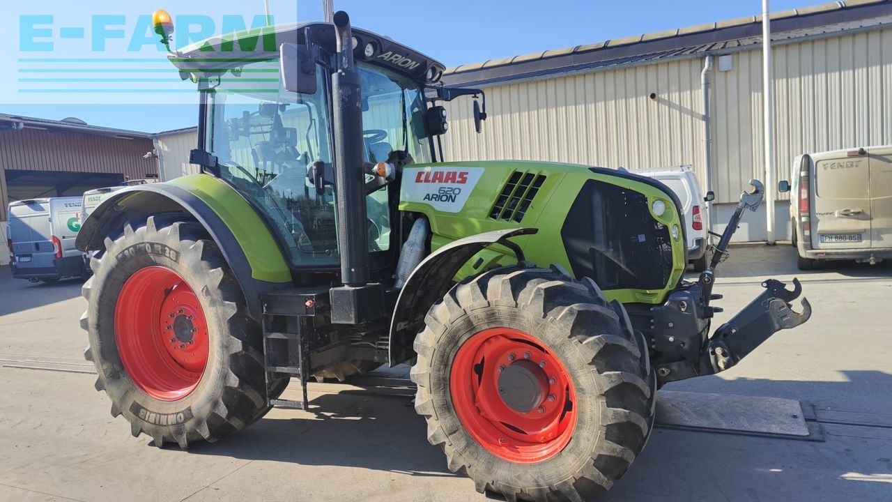 Claas Arion 620 Tractor