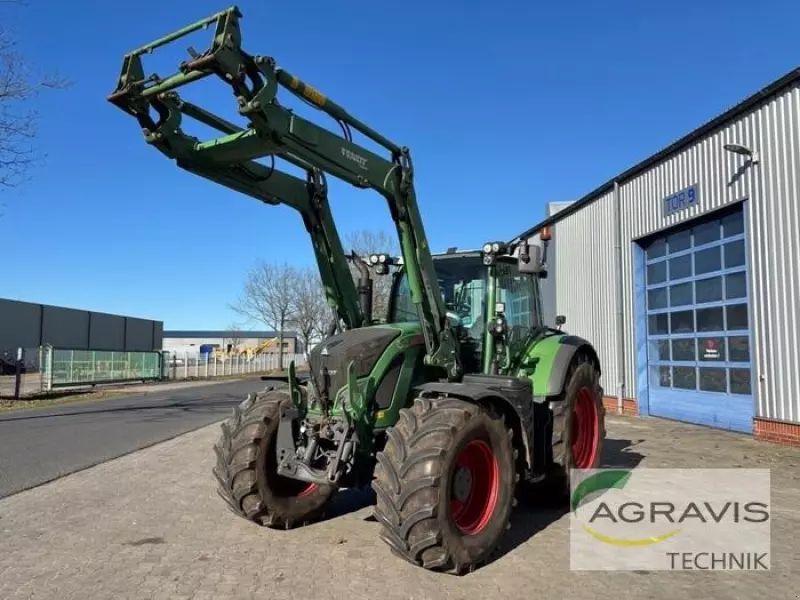 E-FARM: Fendt 722 Vario - Tractor - id JR5ZUTM - €88,900 - Year of construction: 2015 - Engine hours: 6,458,Engine power (HP): 220,Germany