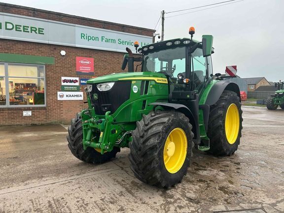 John Deere 6R 215 Traktor 148.441 €