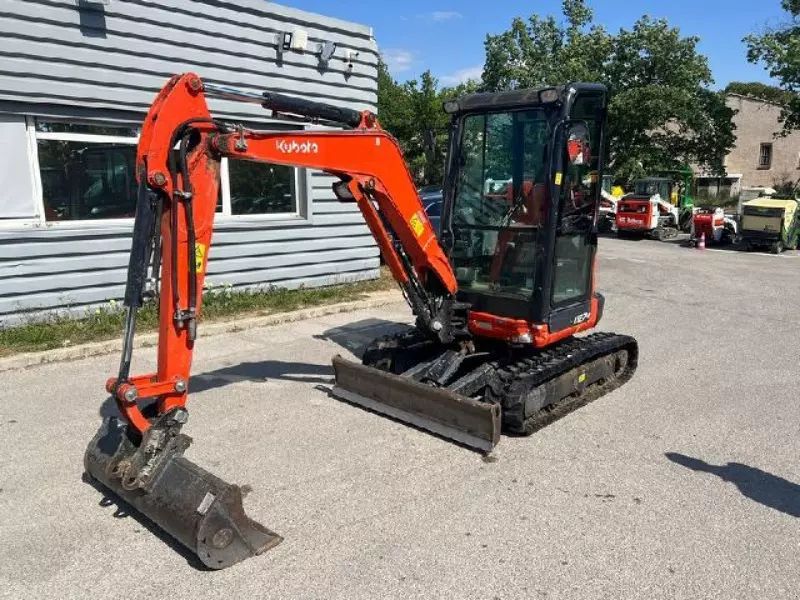E-FARM: Kubota u27-4 hi - Rypadlo ostatní - id UKIESR3 - 30 500 € - Rok výroby: 2019 - Francie