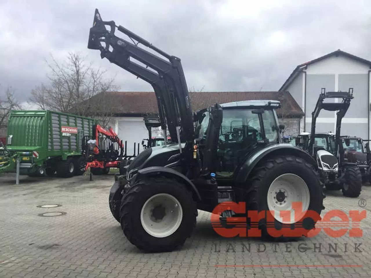 Valtra N 175 D Traktorius 119 650 €
