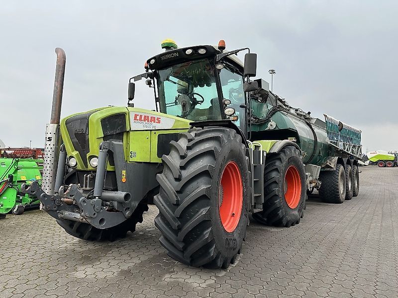 E-FARM: Claas Xerion 3800 TRAC VC - Traktor - id VN5SHAK - 119.900 € - Baujahr: 2006 - Abgelesene Motorstunden: 9.481,Motorleistung (PS): 307,Deutschland