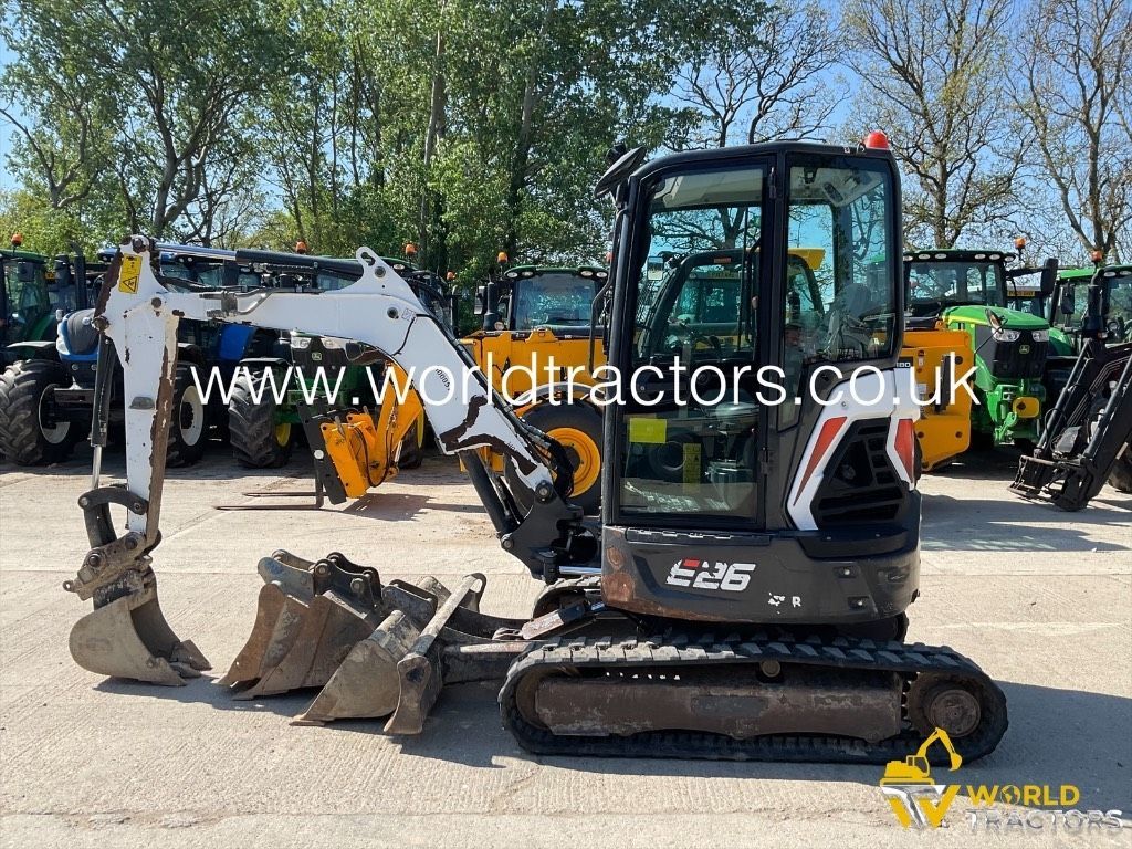 Bobcat E26 Mini kotrógép 20 424 EUR