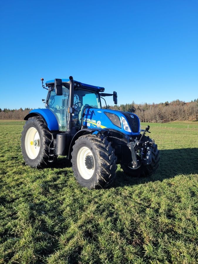 New Holland T7.245 AC Traktor 135.000 €