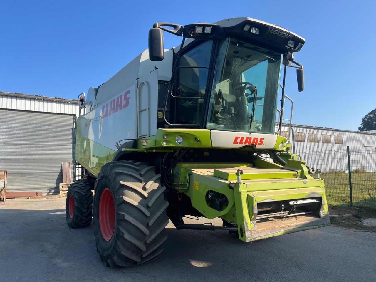 E-FARM: Claas Lexion 540 - Combine harvester - id BNMJUTE - €75,000 - Year of construction: 2008 - Engine hours: 2,760,France