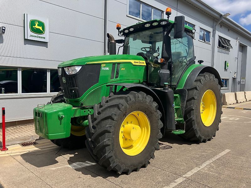 John Deere 6R 250 Tractor €172,786