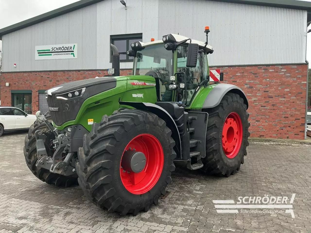 Fendt 1050 Vario Profi Plus Traktor 318 885 €