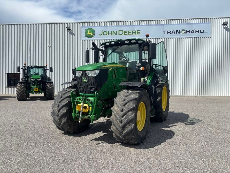 E-FARM: John Deere 6195 R - Traktor - id JVFC5KS - 77.000 € - Baujahr: 2017 - Abgelesene Motorstunden: 8.731,Motorleistung (PS): 195,Frankreich