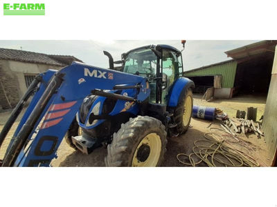 E-FARM: New Holland T5.100 EC - Tractor - id RHEUYSD - €46,000 - Year of construction: 2018 - Engine hours: 5,311,Engine power (HP): 100,France