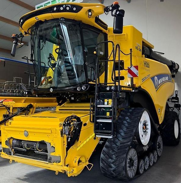 New Holland CR 10.90 Kombajn zbożowy