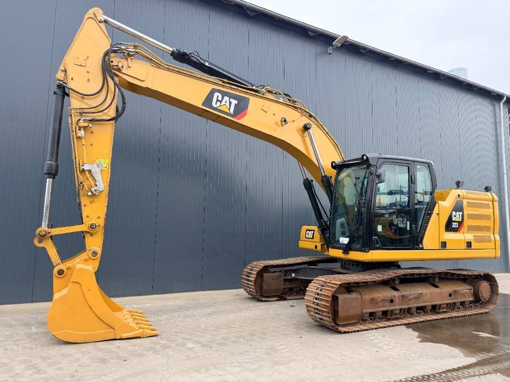 Caterpillar 323 07a Raupenbagger 97.500 €