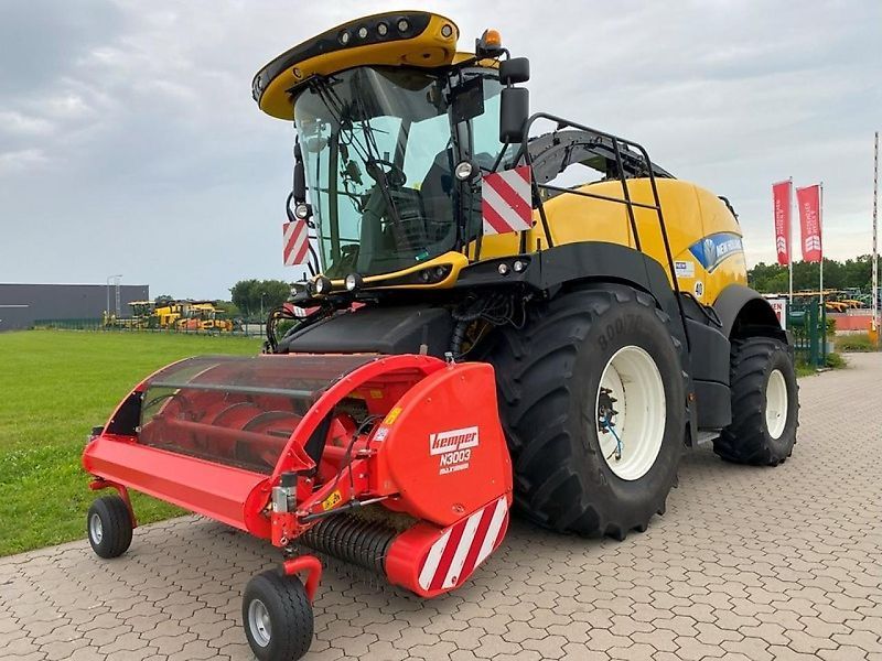 E-FARM: New Holland FR 550 - Cosechadora de forraje autopropulsada - id X44J3M1 - 155.000 € - Año: 2017 - Horas: 2935,Potencia del motor: 544,Alemania
