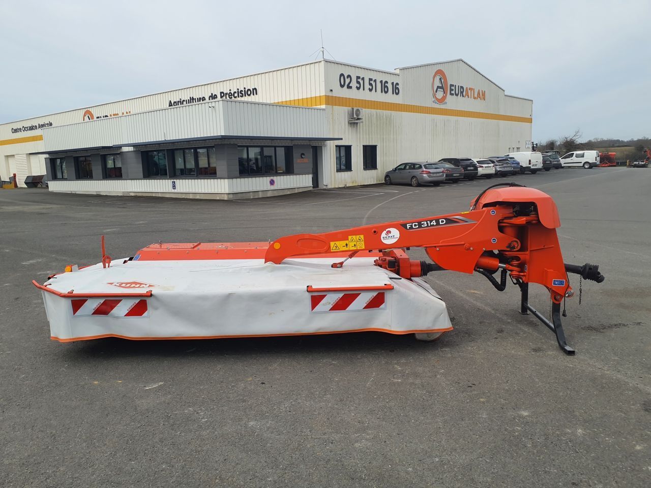 E-FARM: Kuhn FC 314 D-FF - Косачка - id PJQYB98 - 11 000 € - Година на построяване: 2019 - Франция
