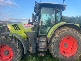 E-FARM: Claas Arion 630 CIS - Traktor - id TP4QDPF - 68.000 € - Baujahr: 2019 - Abgelesene Motorstunden: 7.500,Motorleistung (PS): 165,Frankreich
