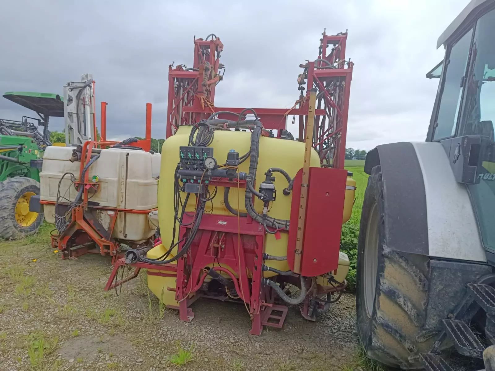 E-FARM: Hardi master - Permetezőgép - id 1WQRR6X - 6000 EUR - Gyártási év: 2005 - Franciaország