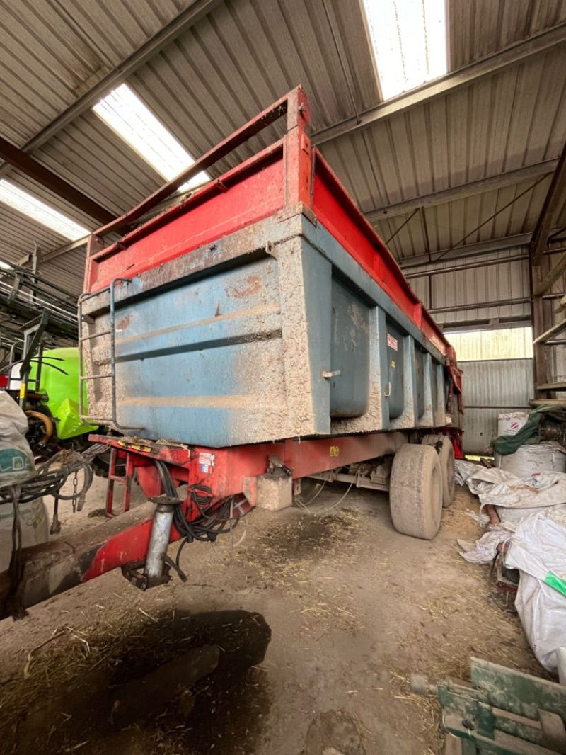 E-FARM: lyonnet mg 14 godiot - Benne - id HUFWLHL - 13 900 € - Année: 1999 - France