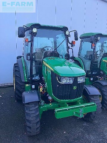 John Deere 4066r Traktor 54 990 €