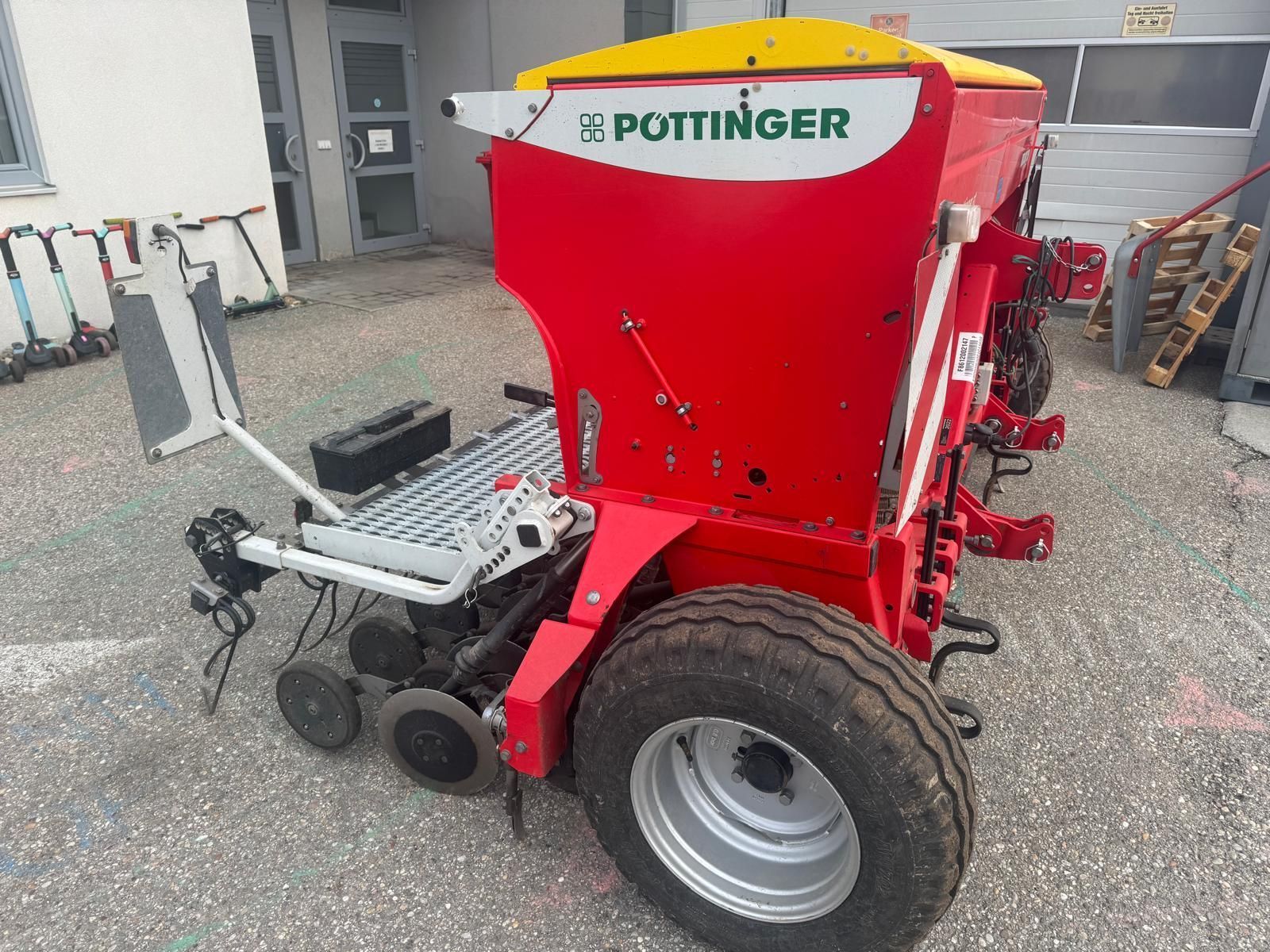 Pöttinger Vitasem 302 classic Siewnik rzędowy/agregat uprawowo-siewny 19 500 €