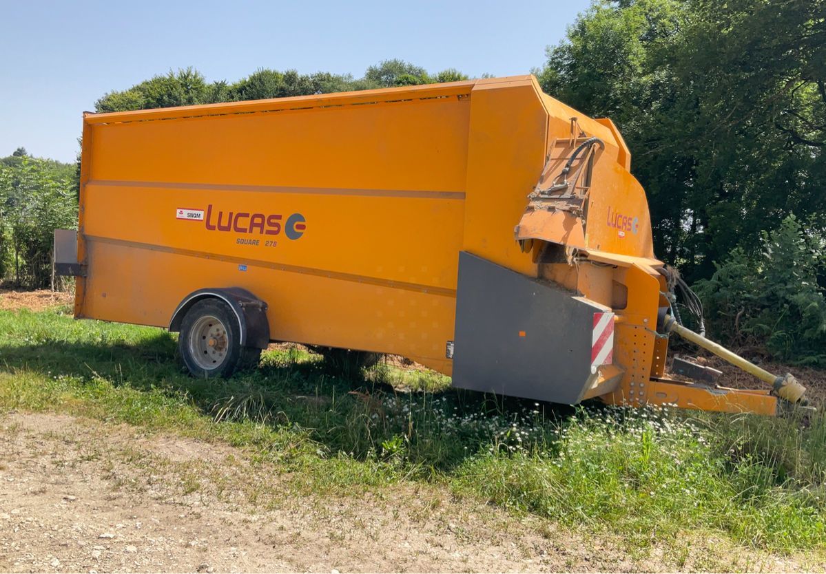 E-FARM: Lucas square 278 - Etető - id WREFRML - 26 800 EUR - Gyártási év: 2021 - Franciaország
