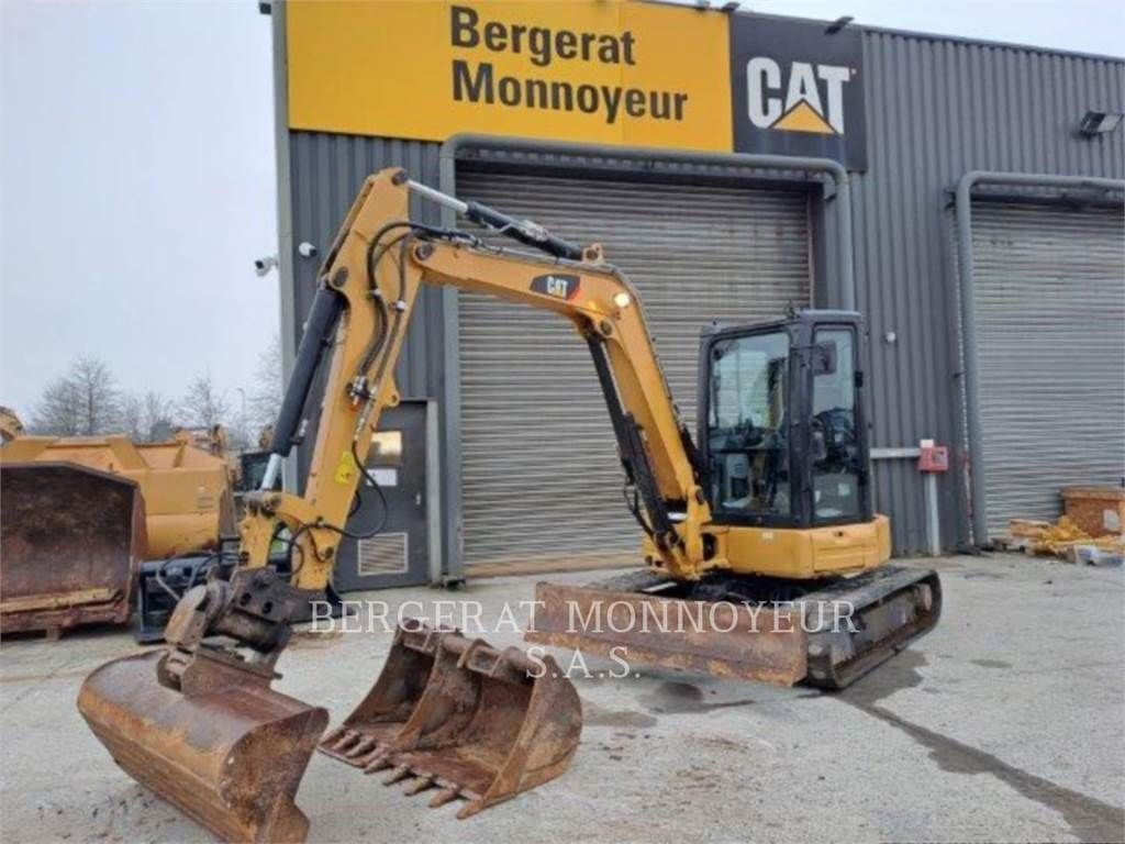 E-FARM: Caterpillar 305.5e2 - Excavadora de orugas - id 7TJQJU8 - 35.000 € - Año: 2019 - Francia