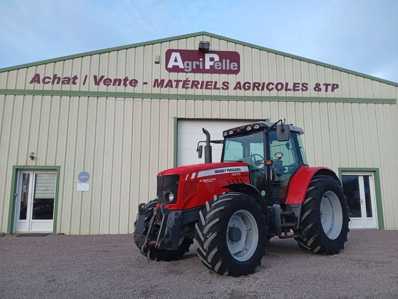 Massey Ferguson 5475 Traktor 35 000 €